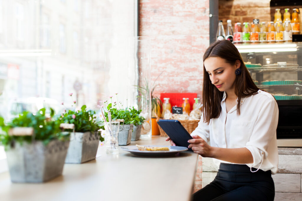 A Step-by-Step Guide to Starting Your Own Restaurant or Food Truck